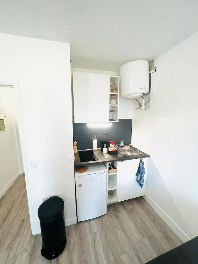 Appartement Studio Paris 18E