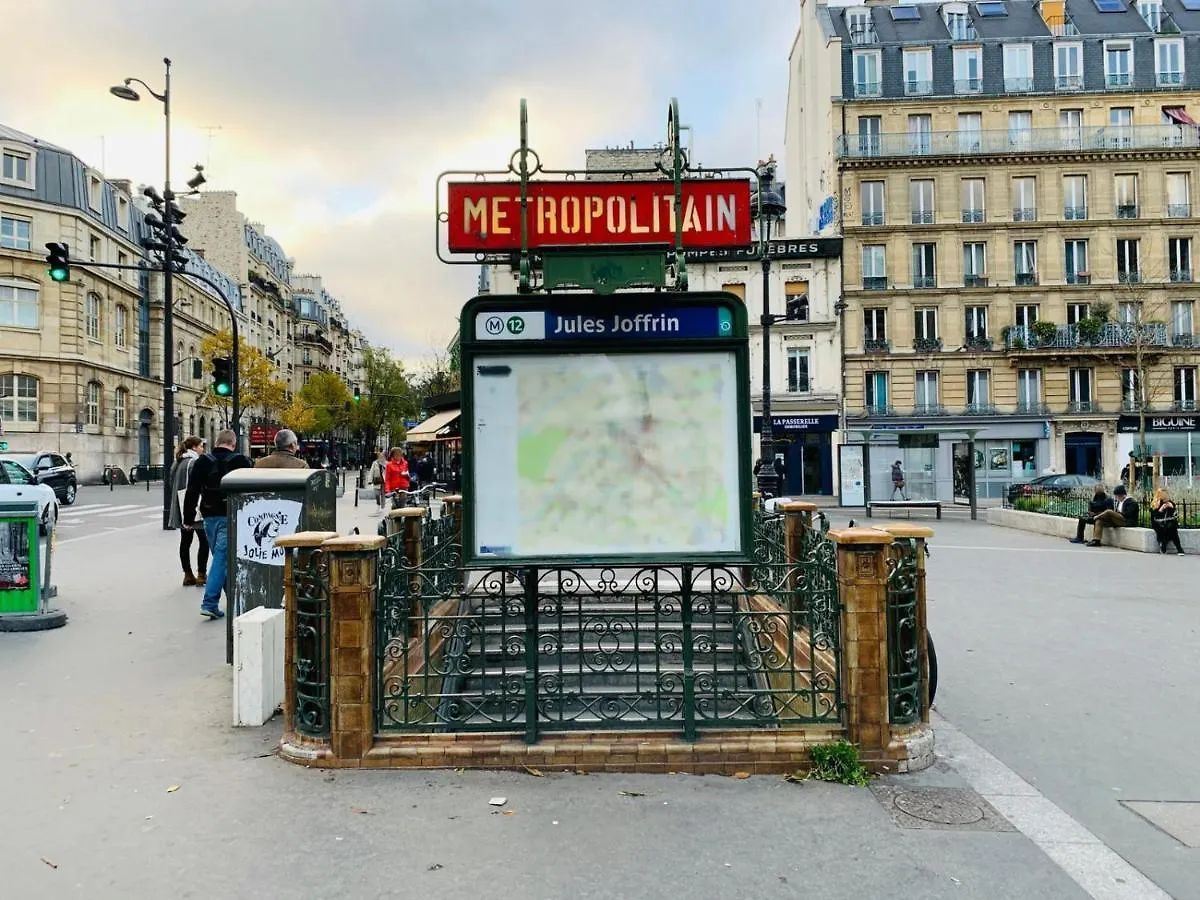 Apartment Appartement Studio Paris 18E